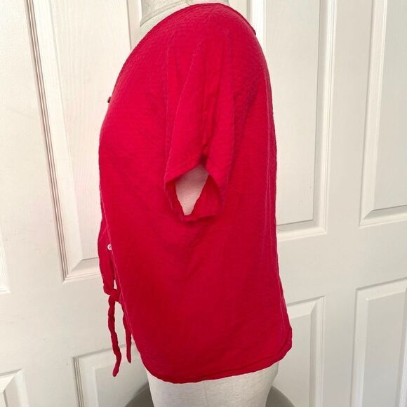 Universal thread tie front button down red top - Picture 7 of 12